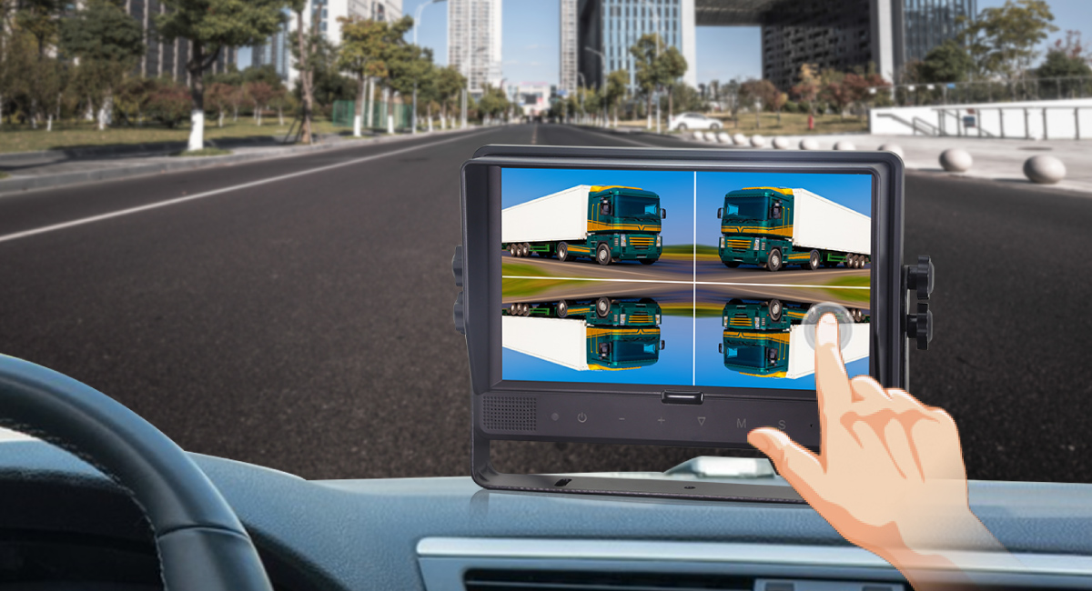 Trucks reversing image display screen